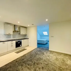 Apartment Layrek 1 Bedroom Flat, London
