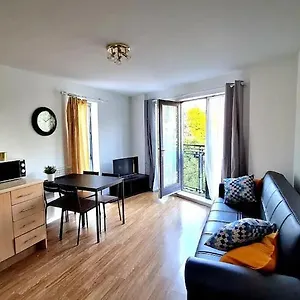 Apartment Lovely 5 Sleeper Flat - Upper Clapton, London